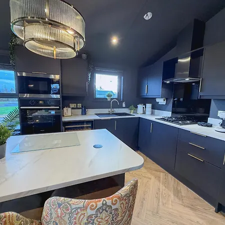 Blackthorn Timber Chalet Bothel