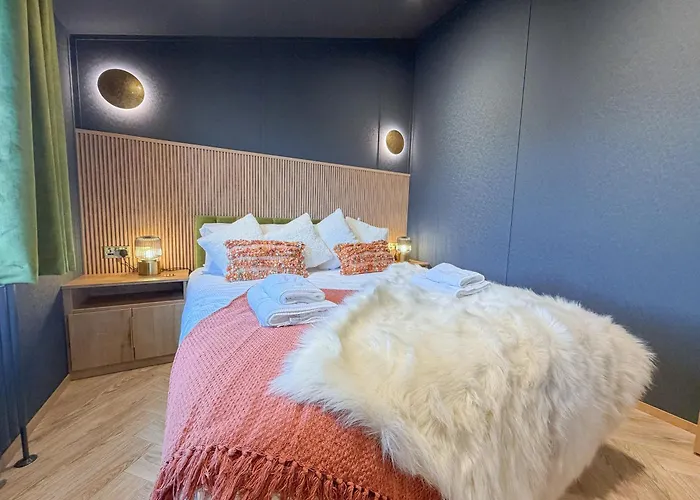 Chalet Blackthorn Timber *